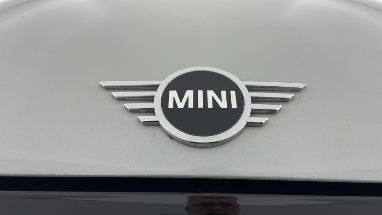 MINI Convertible 1.5 Cooper Classic Premium Plus 2dr Auto Petrol Convertible
